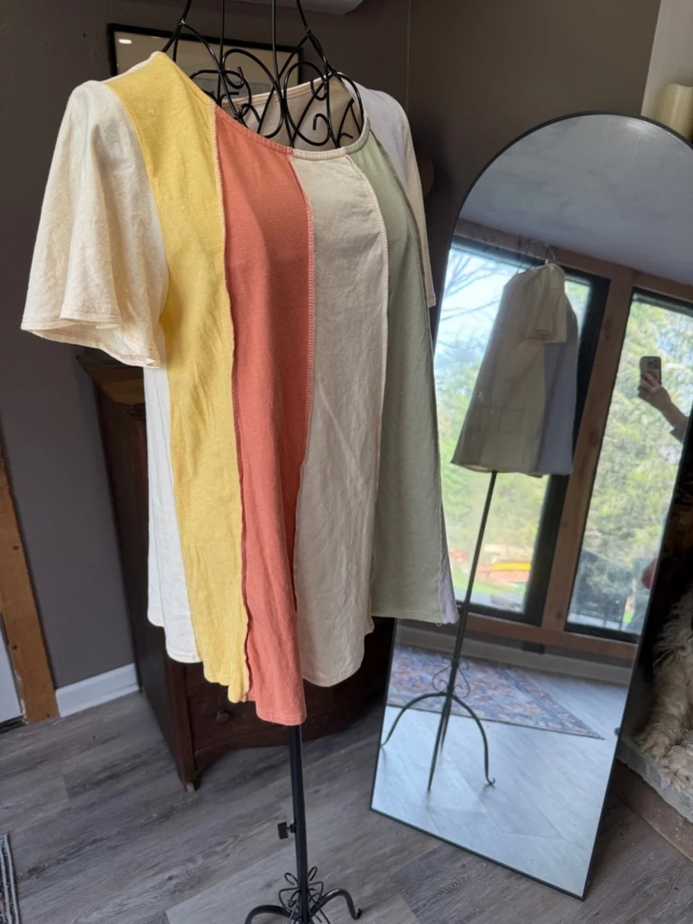 BiBi Multi-Panel Pastel Short Sleeve Tee - Picture 5 of 5